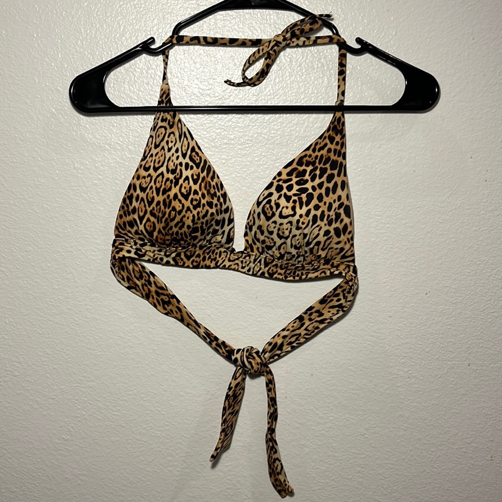 Victoria Secrets Bikini Top-Push Up